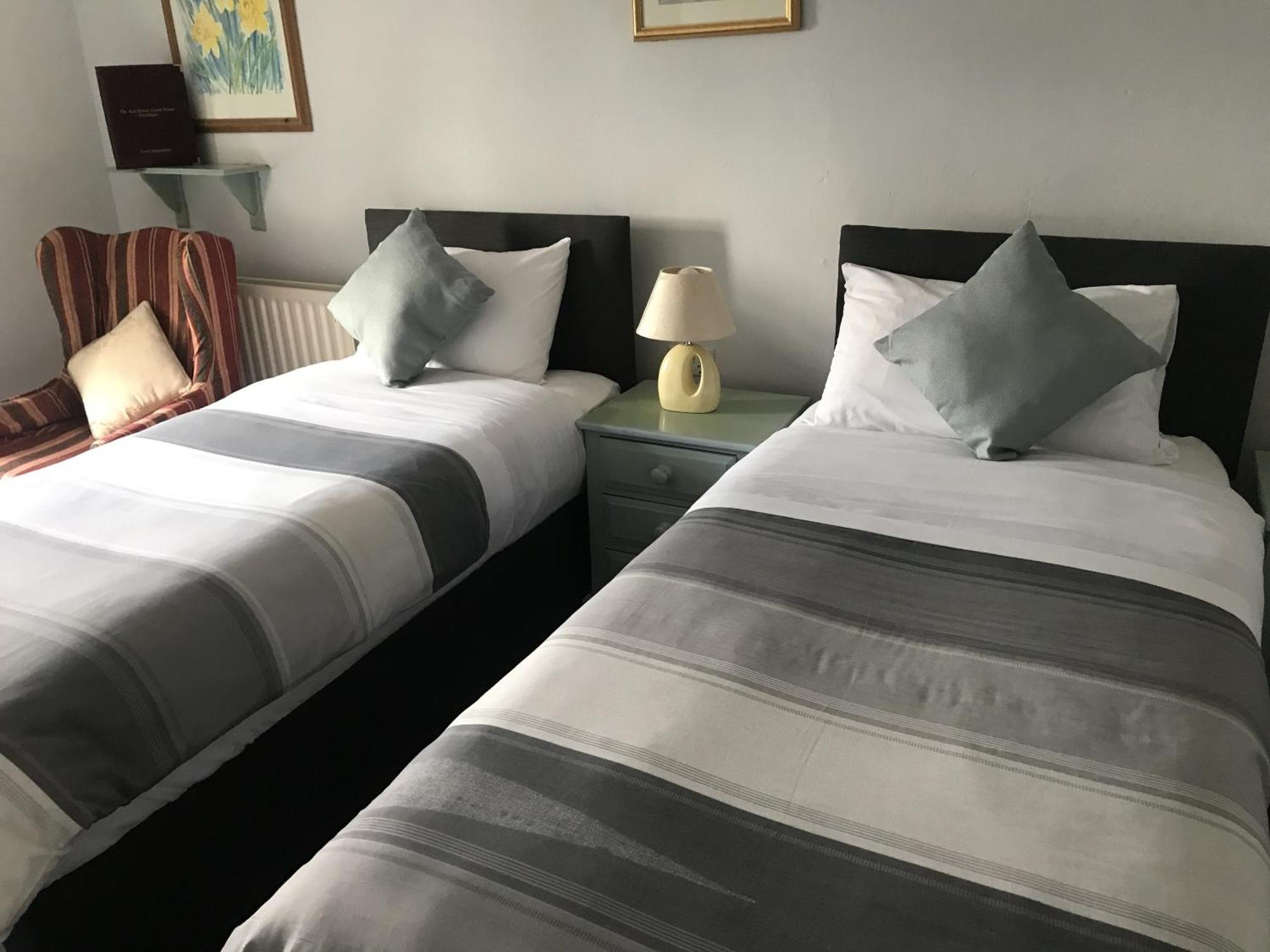 The Red House Hotel Grantham Room photo