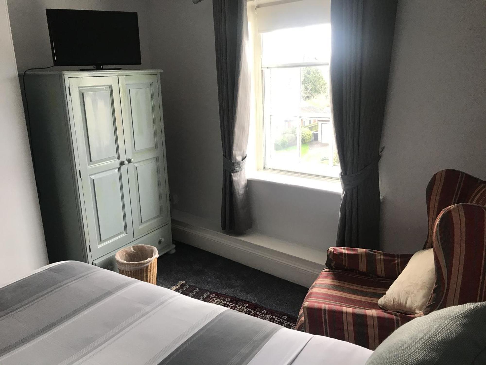 The Red House Hotel Grantham Room photo